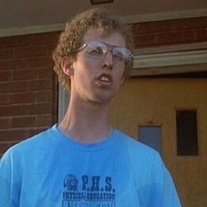 Meet your Posher, Bella